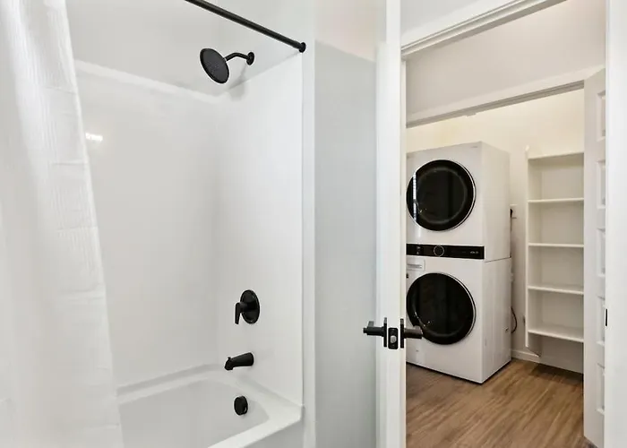 Fresh Modern In With Pool,bbq Apartment Buckeye